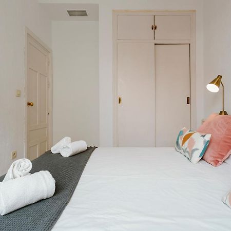 شقة Bright And Cozy-1Bd 1Bth & 2Bd 1Bth- La Giralda إشبيلية المظهر الخارجي الصورة