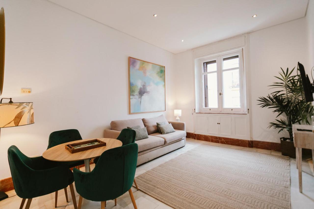 شقة Bright And Cozy-1Bd 1Bth & 2Bd 1Bth- La Giralda إشبيلية المظهر الخارجي الصورة