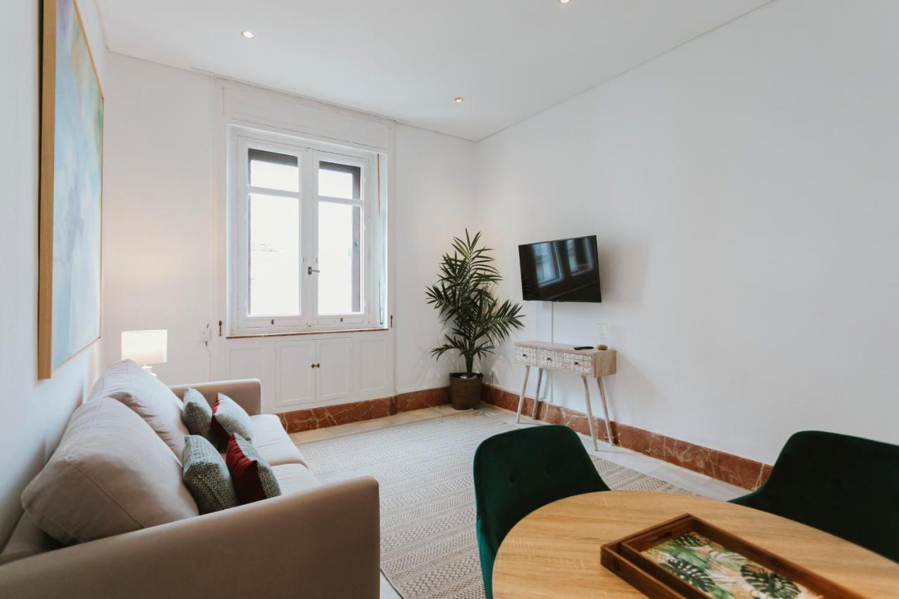 شقة Bright And Cozy-1Bd 1Bth & 2Bd 1Bth- La Giralda إشبيلية المظهر الخارجي الصورة