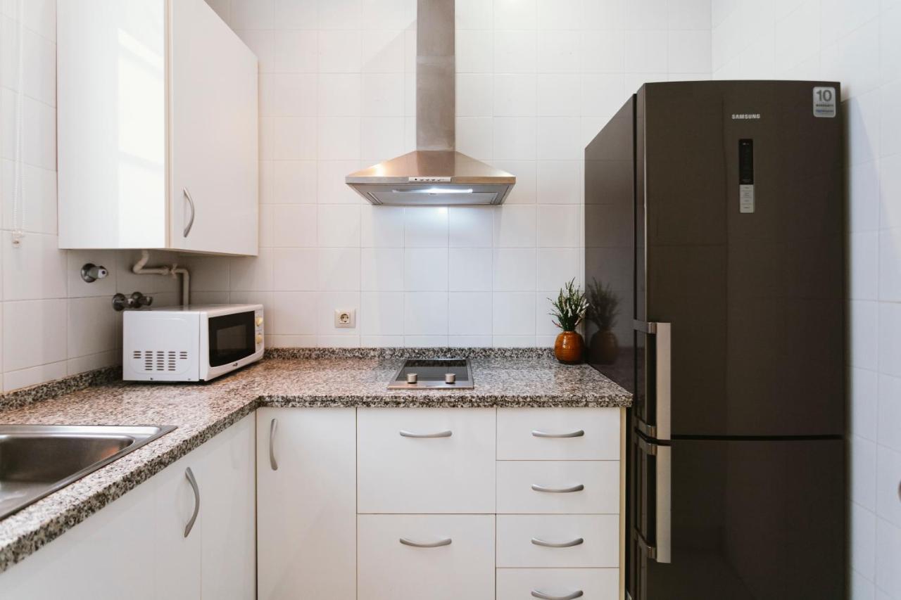 شقة Bright And Cozy-1Bd 1Bth & 2Bd 1Bth- La Giralda إشبيلية المظهر الخارجي الصورة