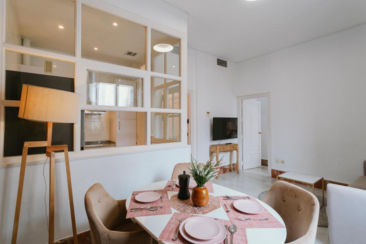 شقة Bright And Cozy-1Bd 1Bth & 2Bd 1Bth- La Giralda إشبيلية المظهر الخارجي الصورة