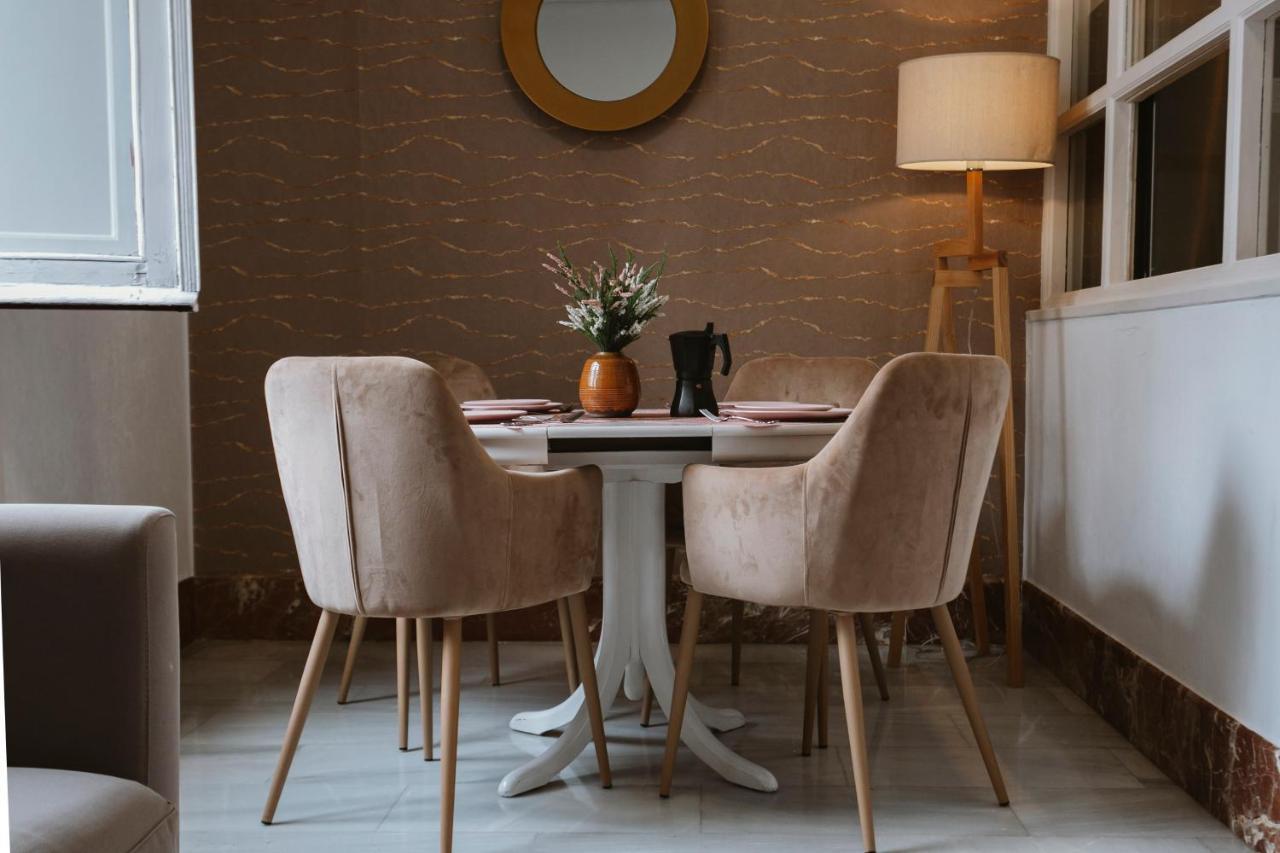شقة Bright And Cozy-1Bd 1Bth & 2Bd 1Bth- La Giralda إشبيلية المظهر الخارجي الصورة