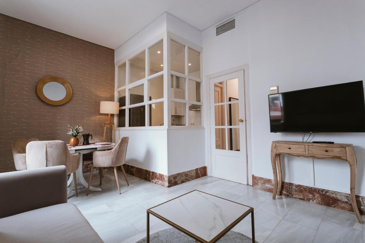 شقة Bright And Cozy-1Bd 1Bth & 2Bd 1Bth- La Giralda إشبيلية المظهر الخارجي الصورة